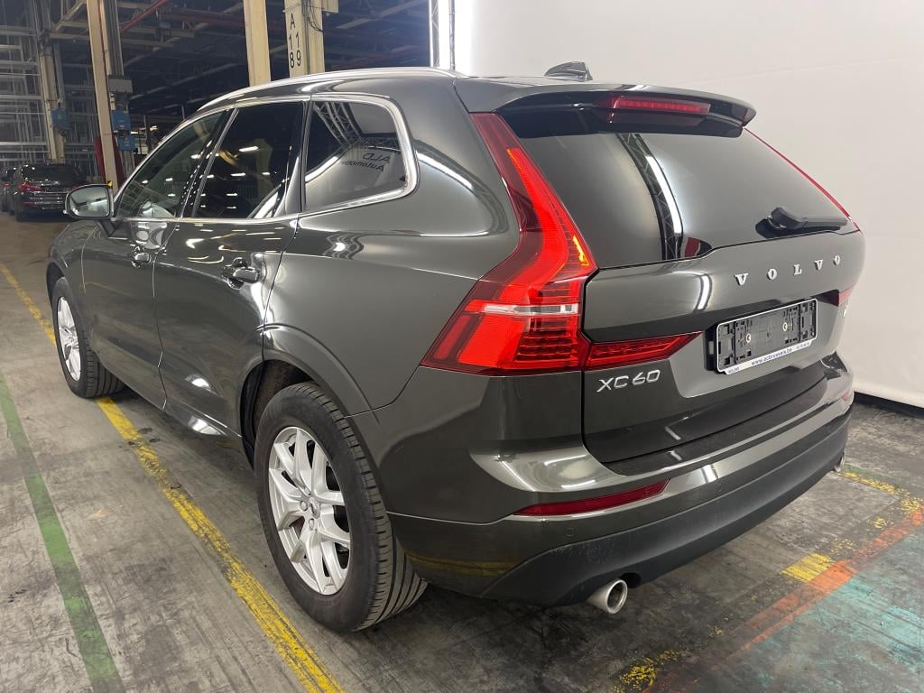 VOLVO XC60 DIESEL - 2017 2.0 D4 Momentum Pro Geartronic AdBlue Park Business Pro Winter photo