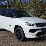 Jeep S Plug-In Hybrid 4WD Compass photo