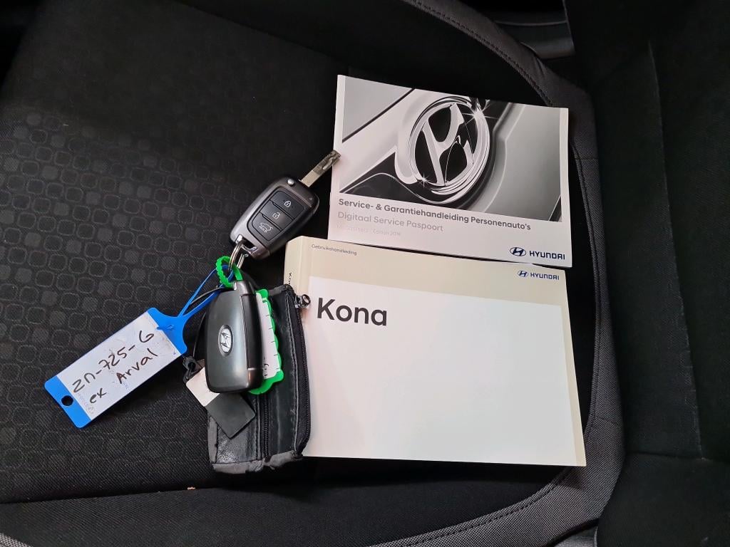 HYUNDAI Kona '17 Hyundai KONA 1.0 T-GDI Comfort 5d photo