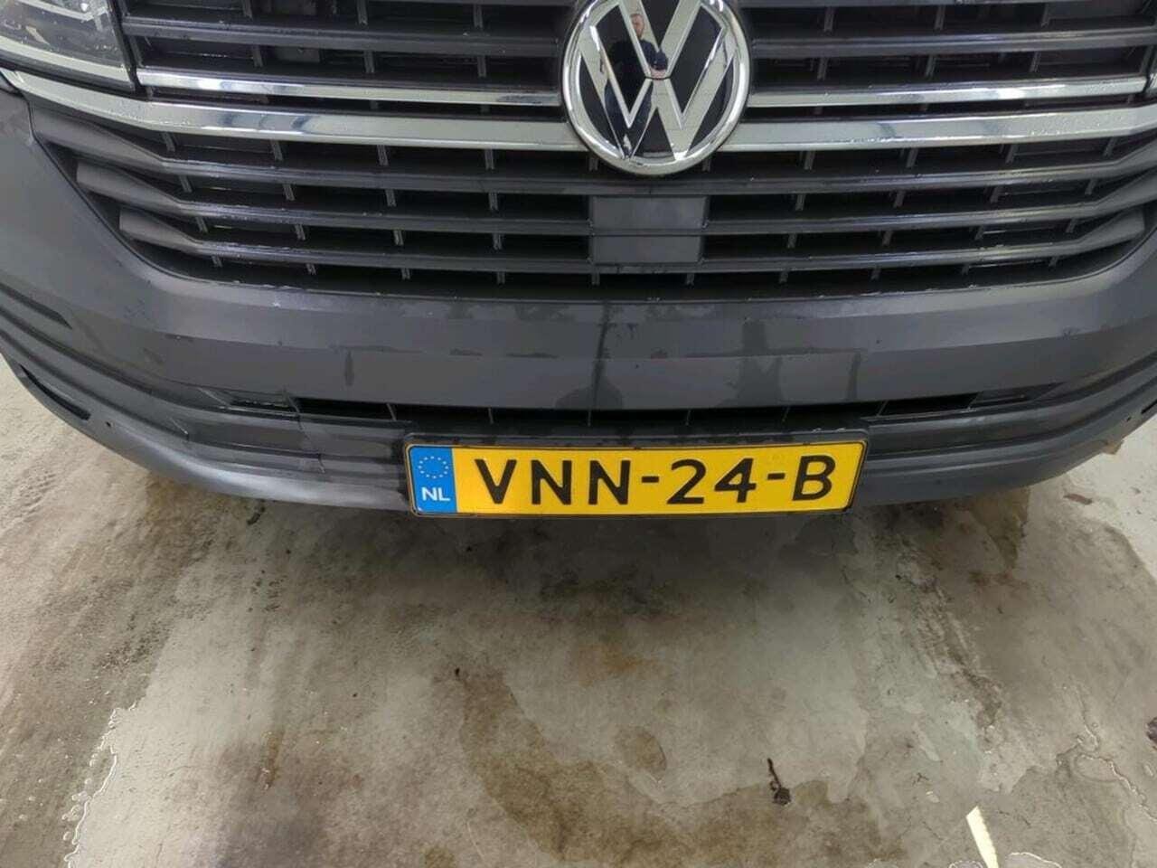 VOLKSWAGEN Transporter 2.0 TDI photo