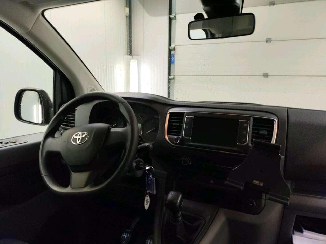 TOYOTA ProAce Worker 2.0 D-4D photo