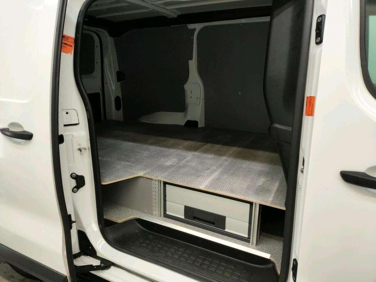 TOYOTA ProAce Worker 2.0 D-4D photo