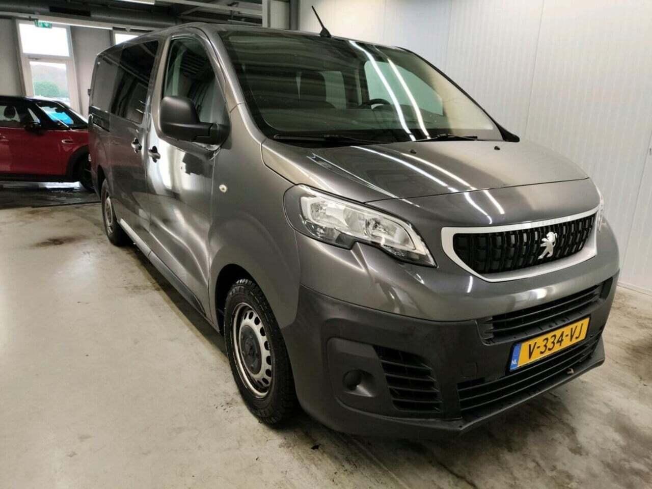 PEUGEOT Expert 231L 2.0 BlueHDI photo