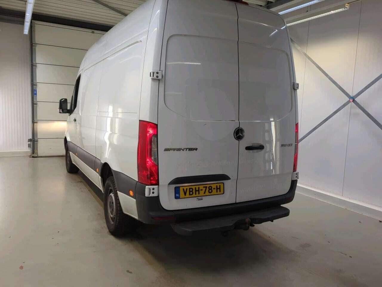 MERCEDES-BENZ Sprinter 316 2.2 CDI photo