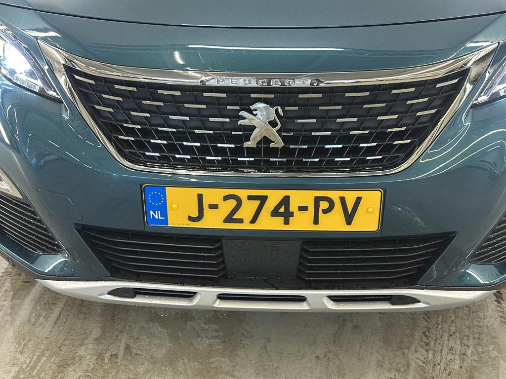 PEUGEOT 5008 17 - 20 Peugeot 5008 Blue Lease Premium Avantage PT 130 EAT 5d 7p photo