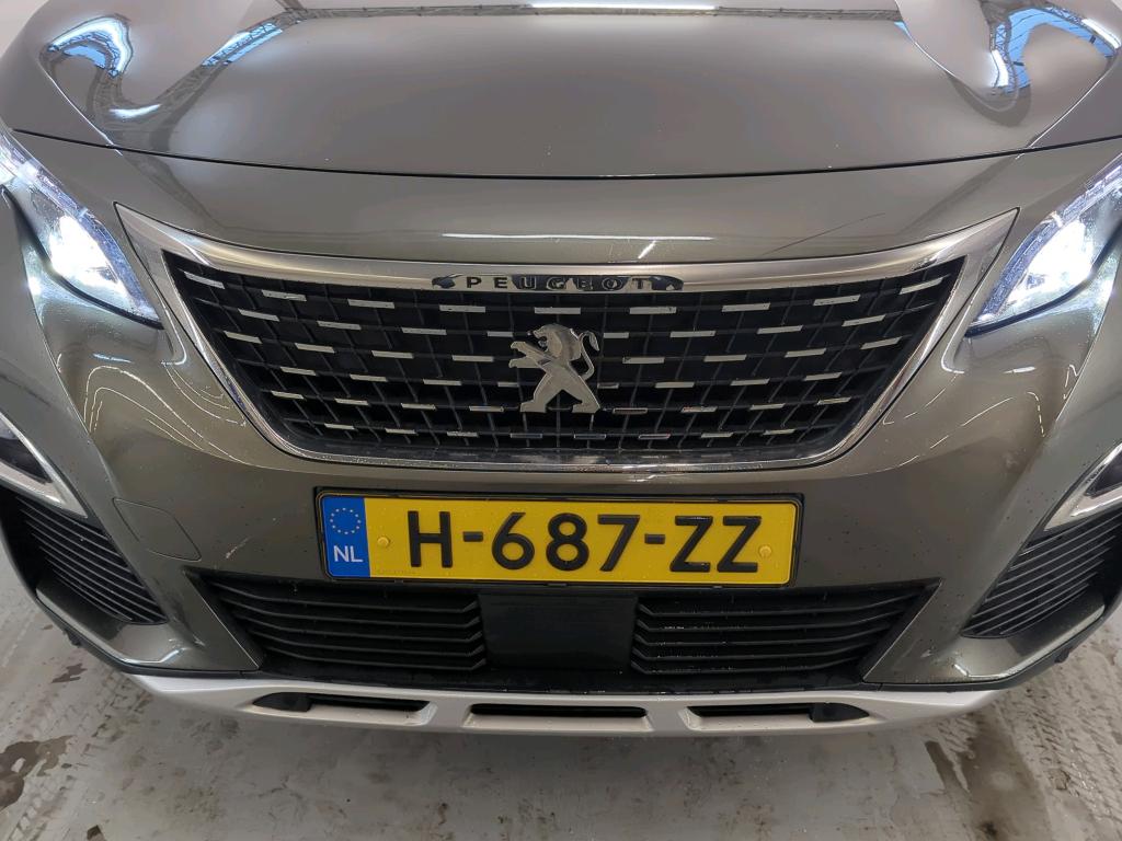 PEUGEOT 5008 17 - 20 Peugeot 5008 GT-line PureTech 130 EAT8 5d 7p photo