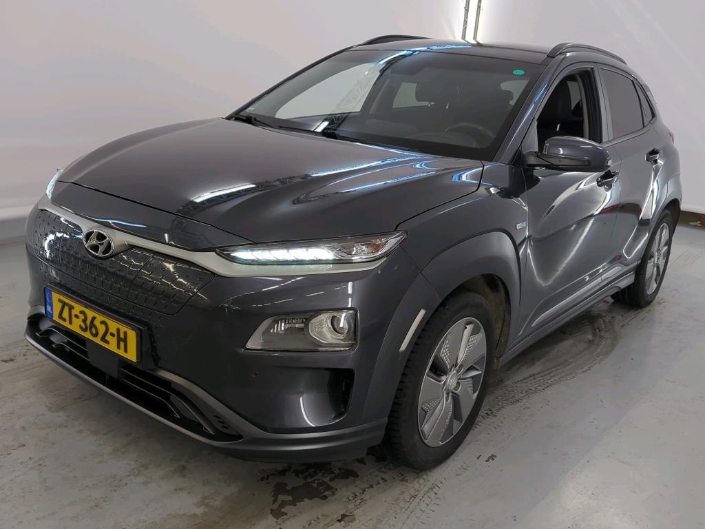 HYUNDAI Kona '17 Hyundai KONA Premium Electric 64 kWh 5d