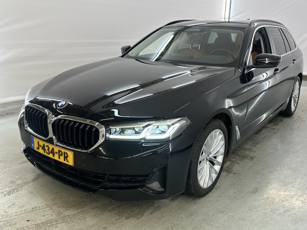 BMW 5 Serie Tour FL'20 BMW 5 Serie Touring 518dA High Executive Edition 5d