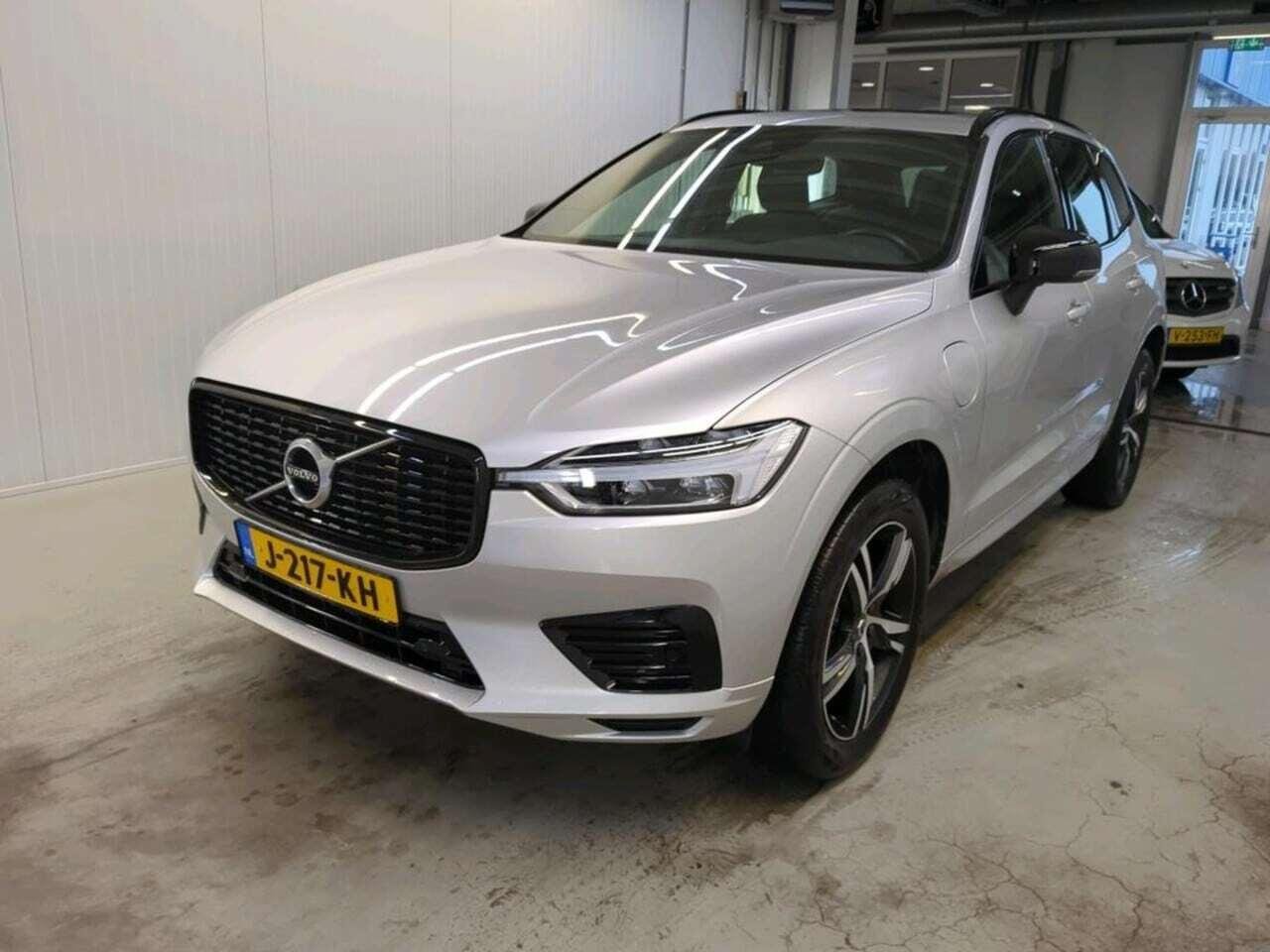 VOLVO XC60 2.0 R