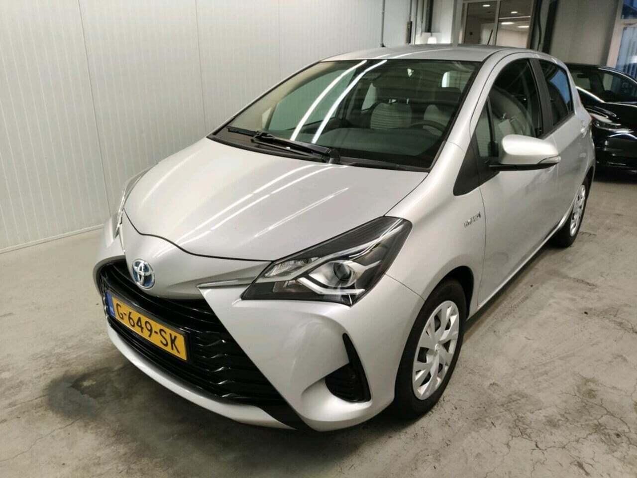 TOYOTA Yaris 1.5