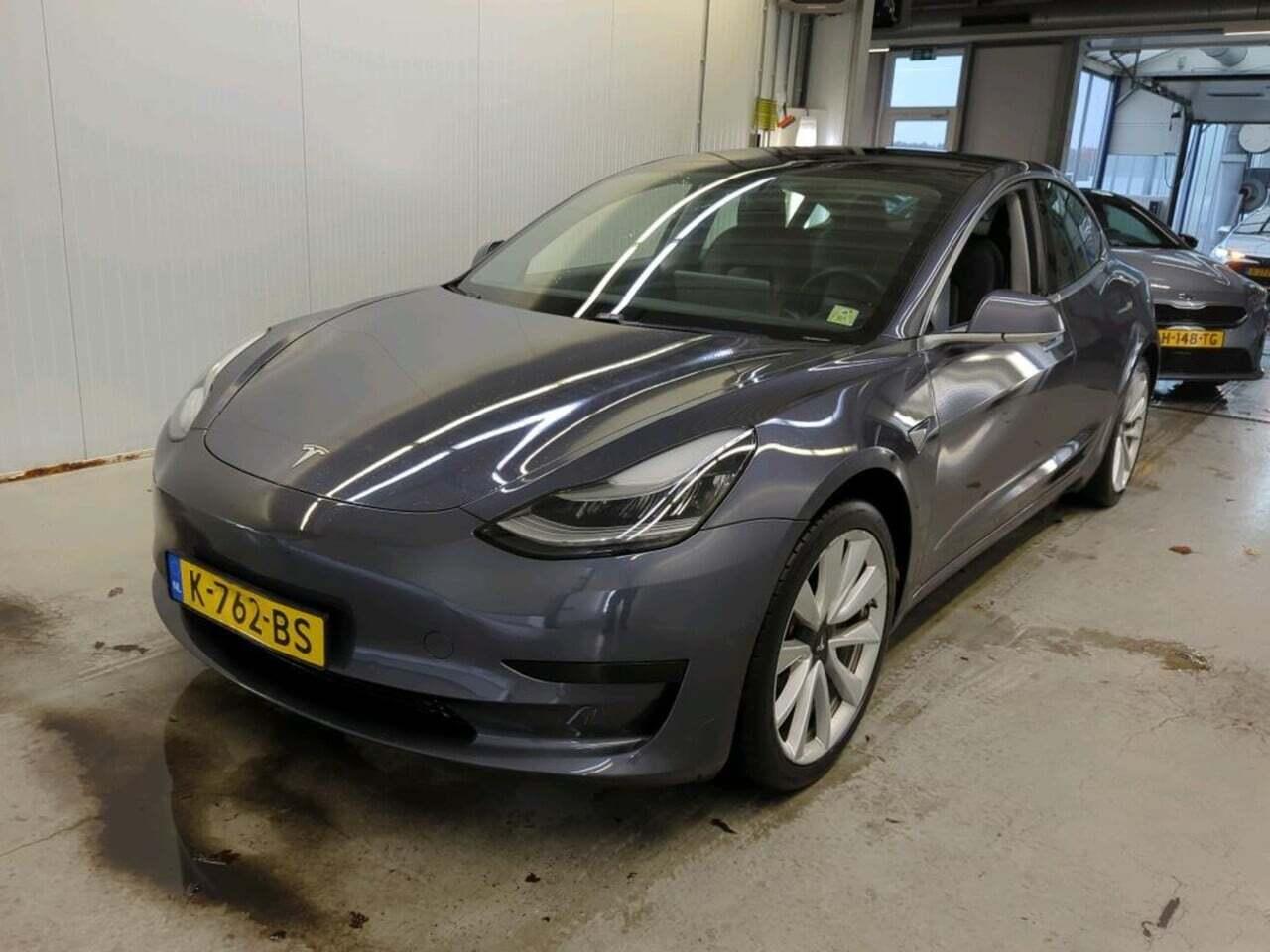 Tesla Model 3 Standard R