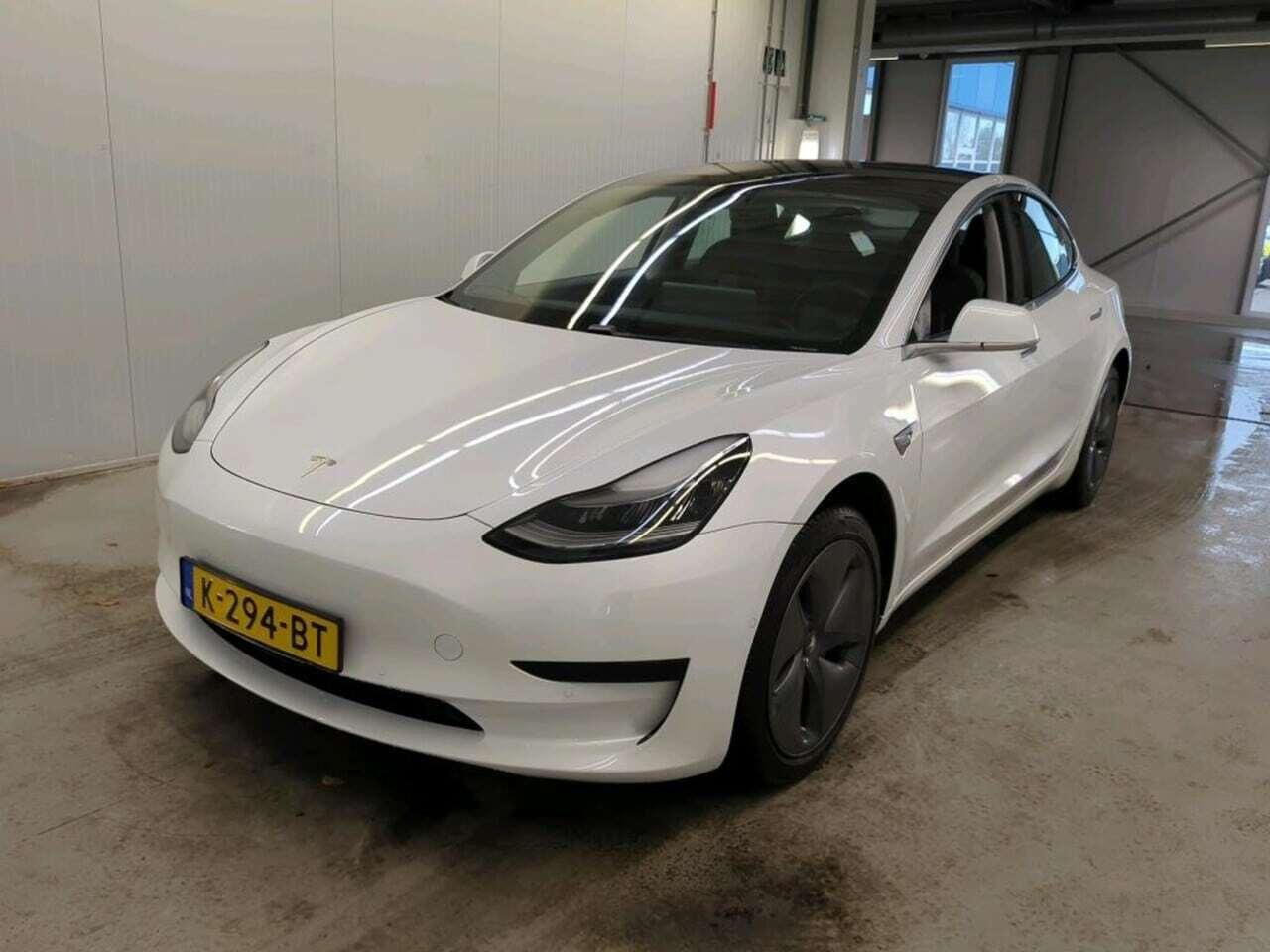 Tesla Model 3 Standard R