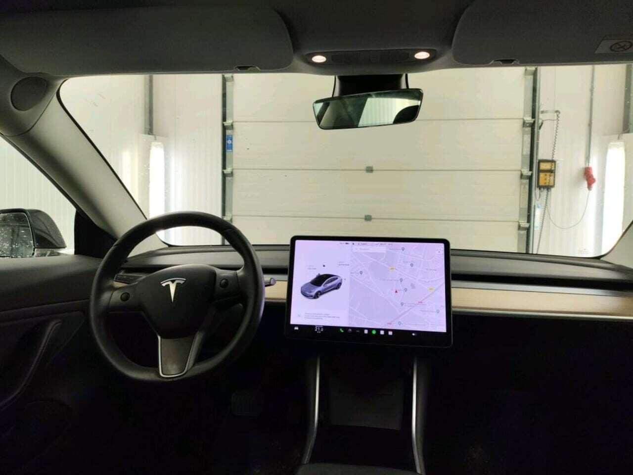 Tesla Model 3 Long R photo