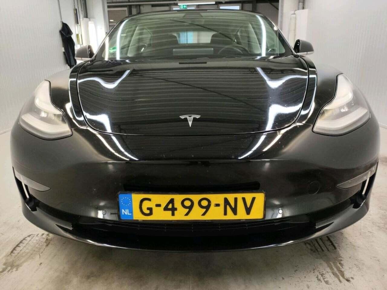 Tesla Model 3 Long R photo