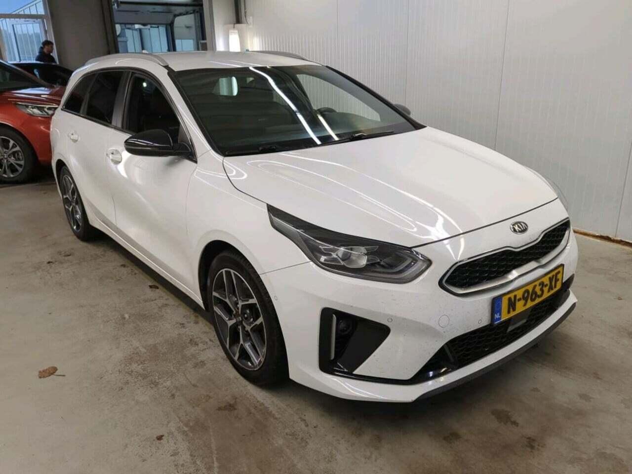 KIA ceed sportswagon 1.5 T photo