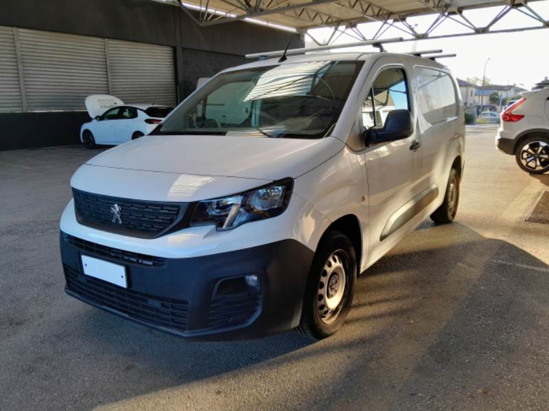 Peugeot 2 PEUGEOT PARTNER / 2018 / 4P / VETT. FURGONATA L2 BLUEHDI 130CV PREMIUM