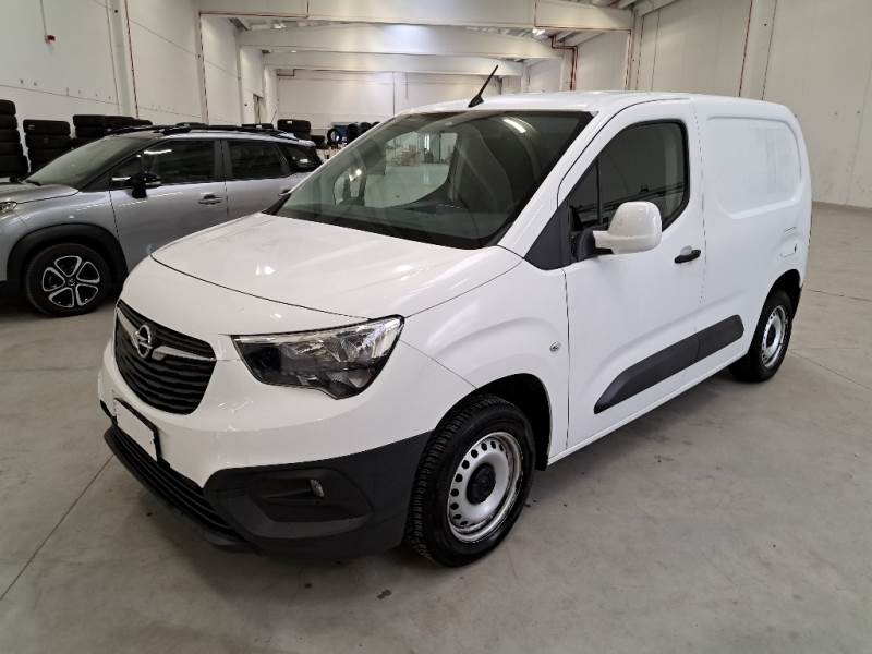 Opel 4 OPEL COMBO CARGO / 2018 / 3P / VETT. FURGONATA 1.6 DIESEL 75CV L1 1000 KG MT5