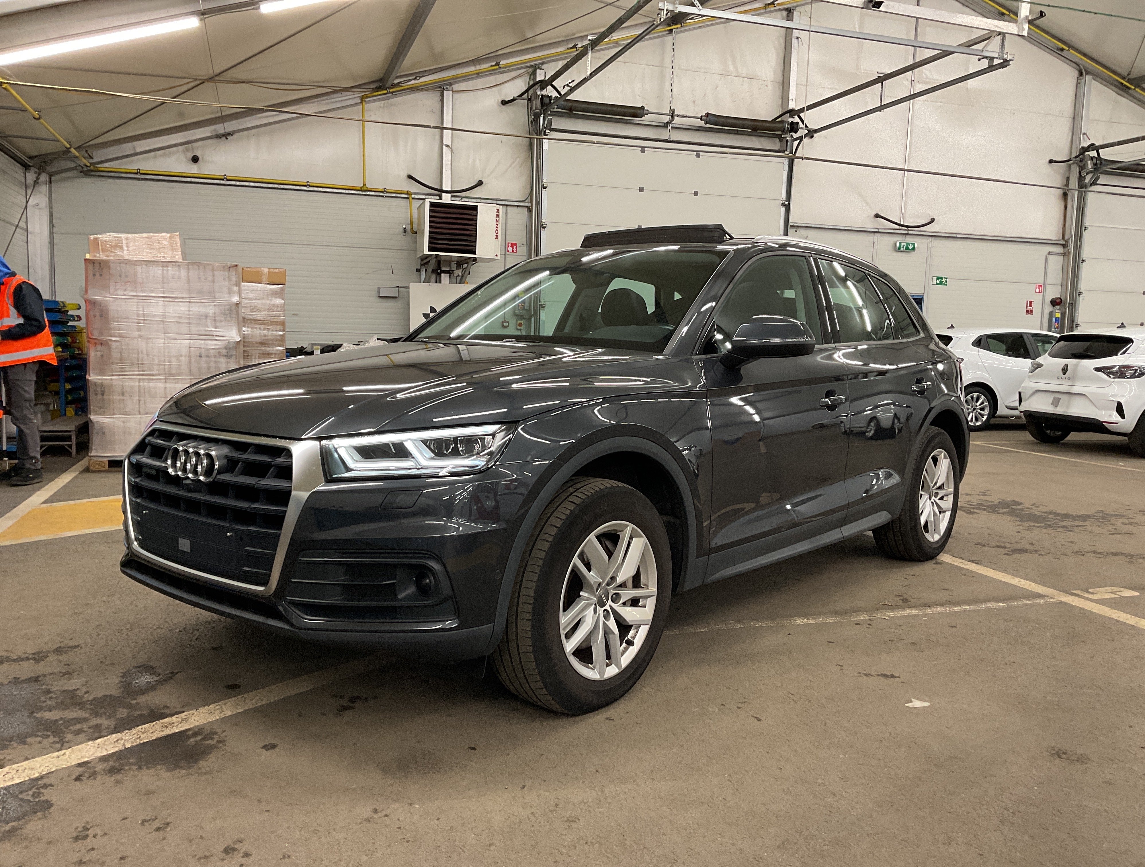 AUDI Q5 Audi Q5 50 TFSI e-quattro 220(299) kW(PS) S tronic