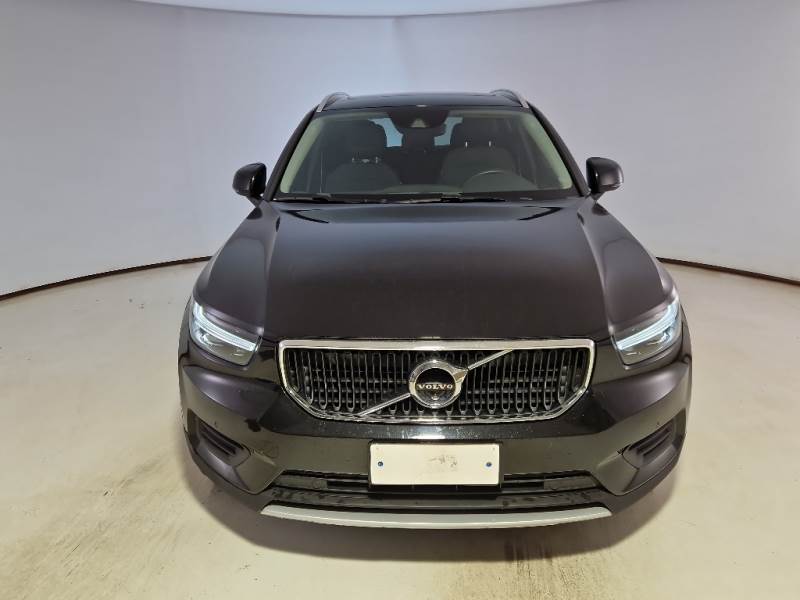 Volvo 34 VOLVO XC40 / 2017 / 5P / SUV D3 GEARTRONIC MOMENTUM photo