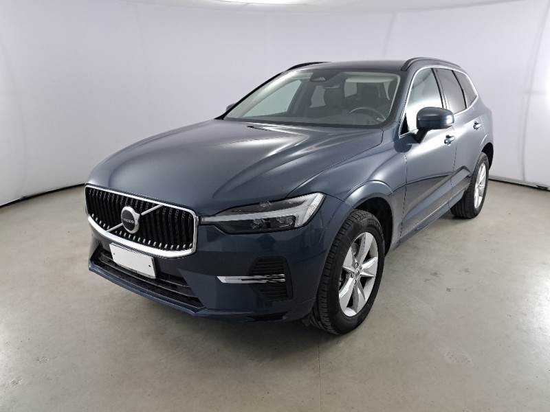 Volvo 28 VOLVO XC60 / 2021 / 5P / SUV B4 D AUTOMATICO CORE