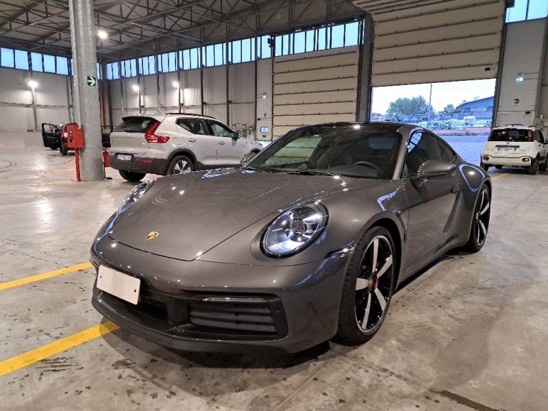 Porsche 4 PORSCHE 911 / 2018 / 2P / COUPE CARRERA S COUPE