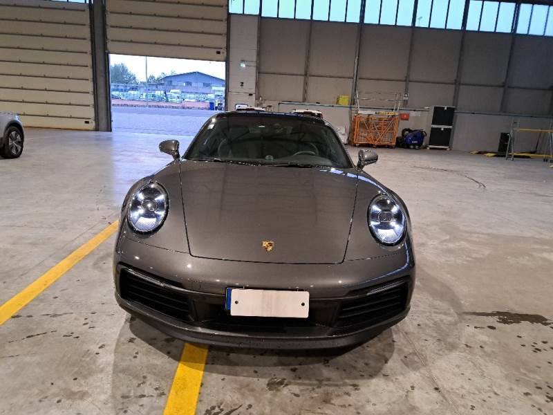 Porsche 4 PORSCHE 911 / 2018 / 2P / COUPE CARRERA S COUPE photo