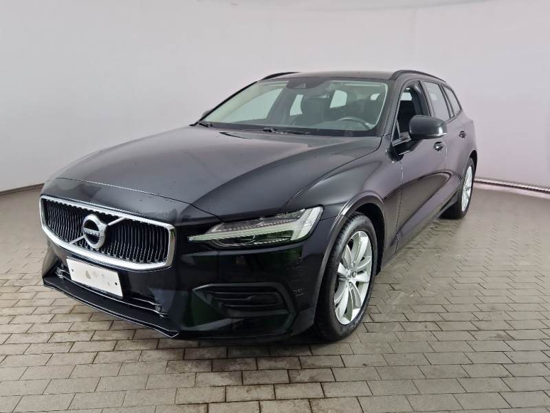 Volvo 91 VOLVO V60 / 2019 / 5P / STATION WAGON B4 D AUTOM. MOMENTUM BUSINESS