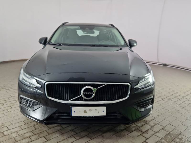 Volvo 91 VOLVO V60 / 2019 / 5P / STATION WAGON B4 D AUTOM. MOMENTUM BUSINESS photo