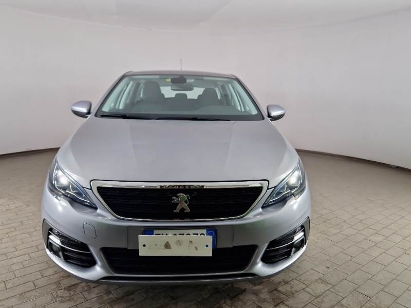 Peugeot 53 PEUGEOT 308 / 2017 / 5P / STATION WAGON SW ACTIVE BLUEHDI 100 SeS photo