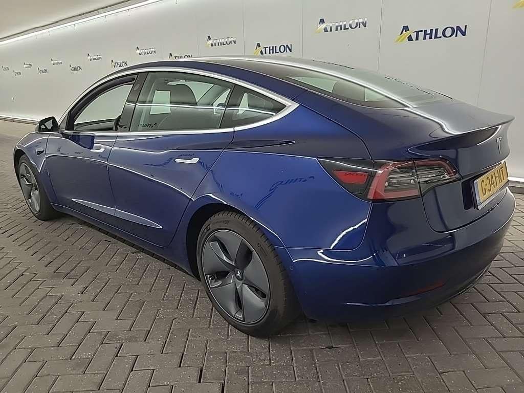 Tesla Model 3 Long Range Dual Motor AWD 4D 335kW photo