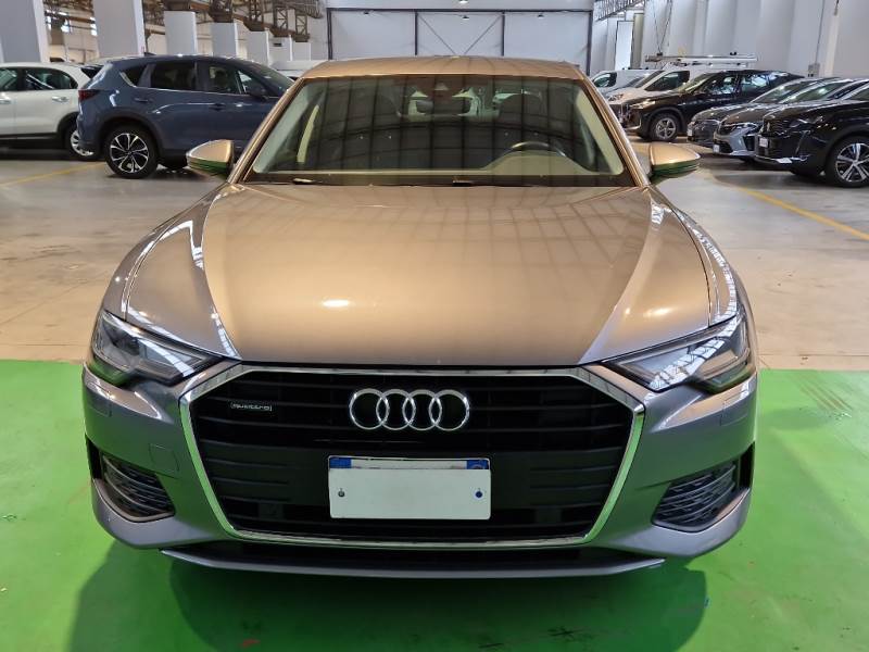 Audi 87 AUDI A6 / 2018 / 4P / BERLINA 45 TDI 3.0 QUATTRO TIPTR. BUSIN. PLUS photo