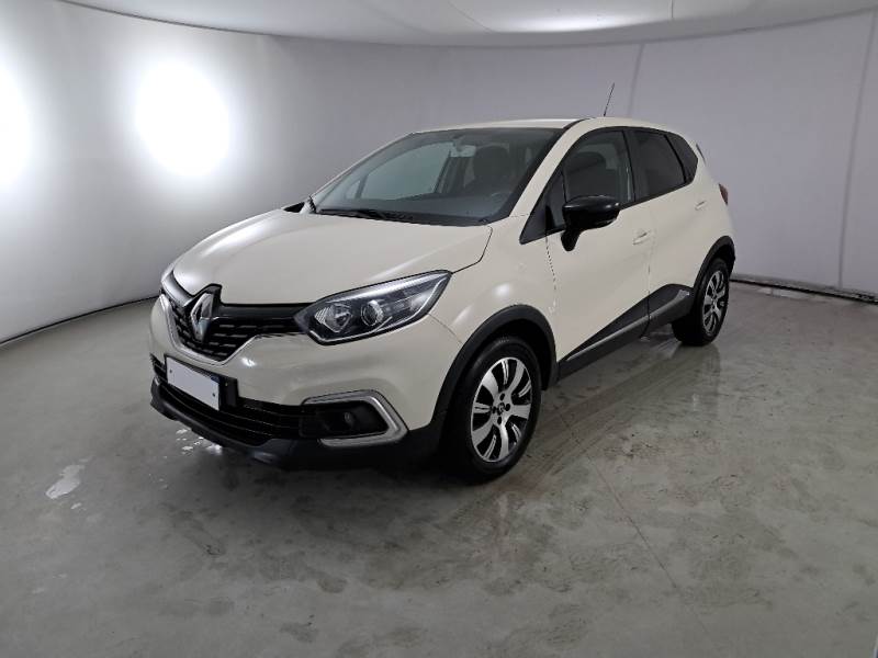 Renault 90SPORSTK4 RENAULT CAPTUR / 2017 / 5P / CROSSOVER 1.5 DCI 90CV SPORT EDITION