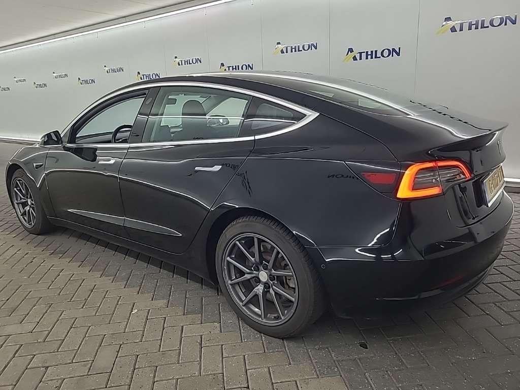 Tesla Model 3 Long-Range Dual Motor AWD Launch Version 4D 258kW photo