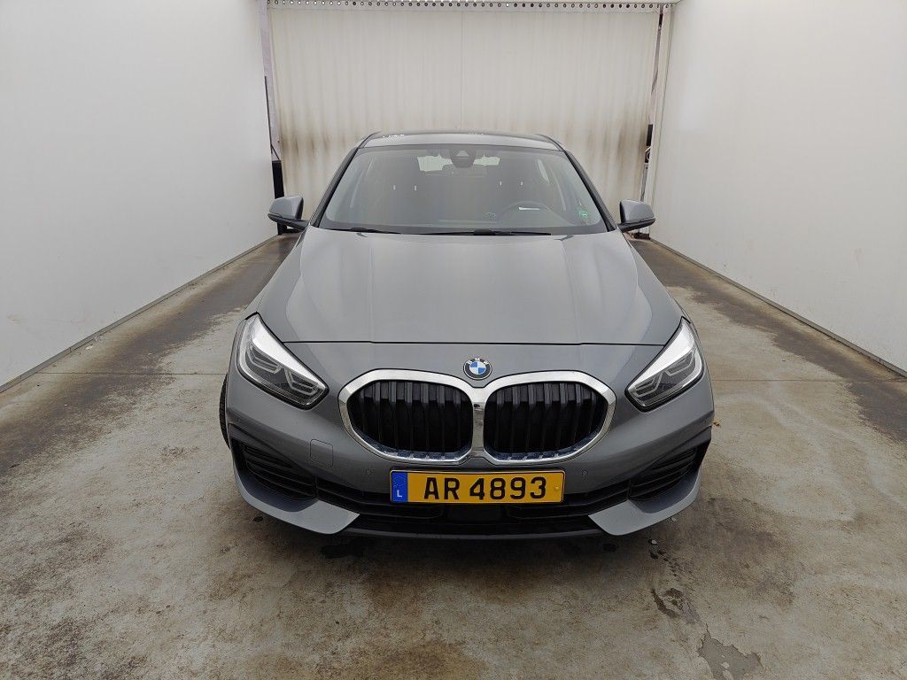 BMW 1 HATCH DIESEL - 2019 118 dA 150hp (EU6AP) 5d photo