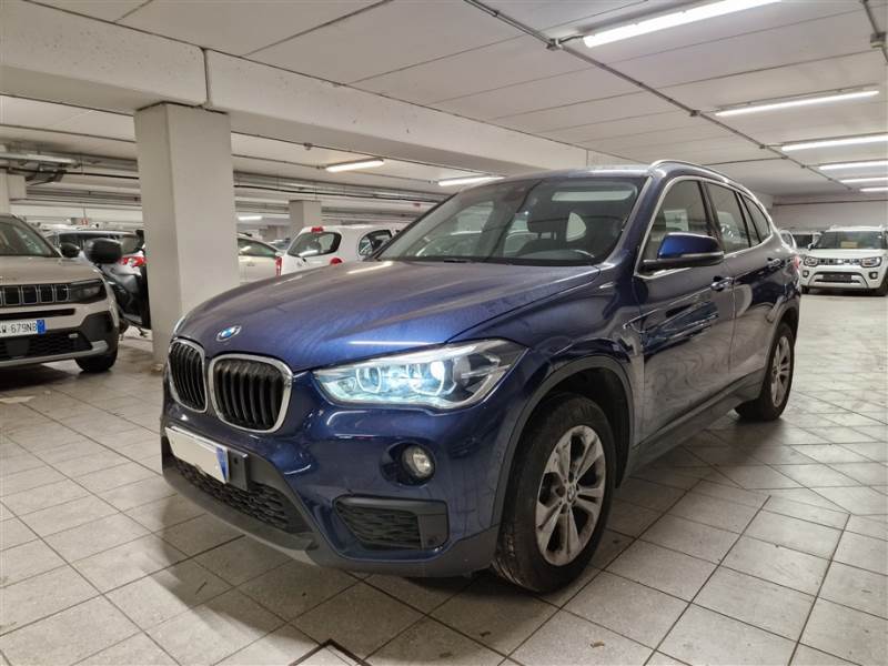 BMW 37 BMW X1 / 2015 / 5P / SUV SDRIVE 16D BUSINESS