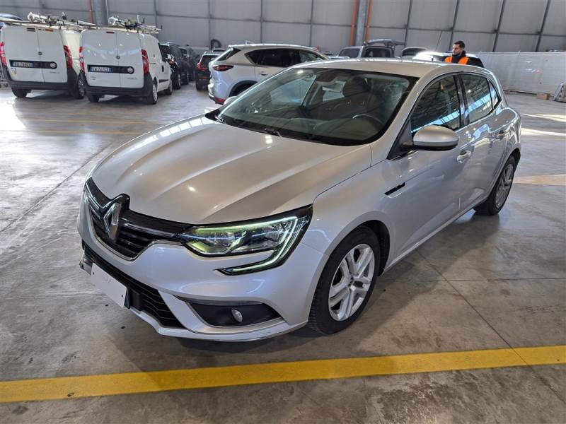 Renault 74 RENAULT MÉGANE / 2015 / 5P / BERLINA 1.5 DCI 85KW BLUE BUSINESS