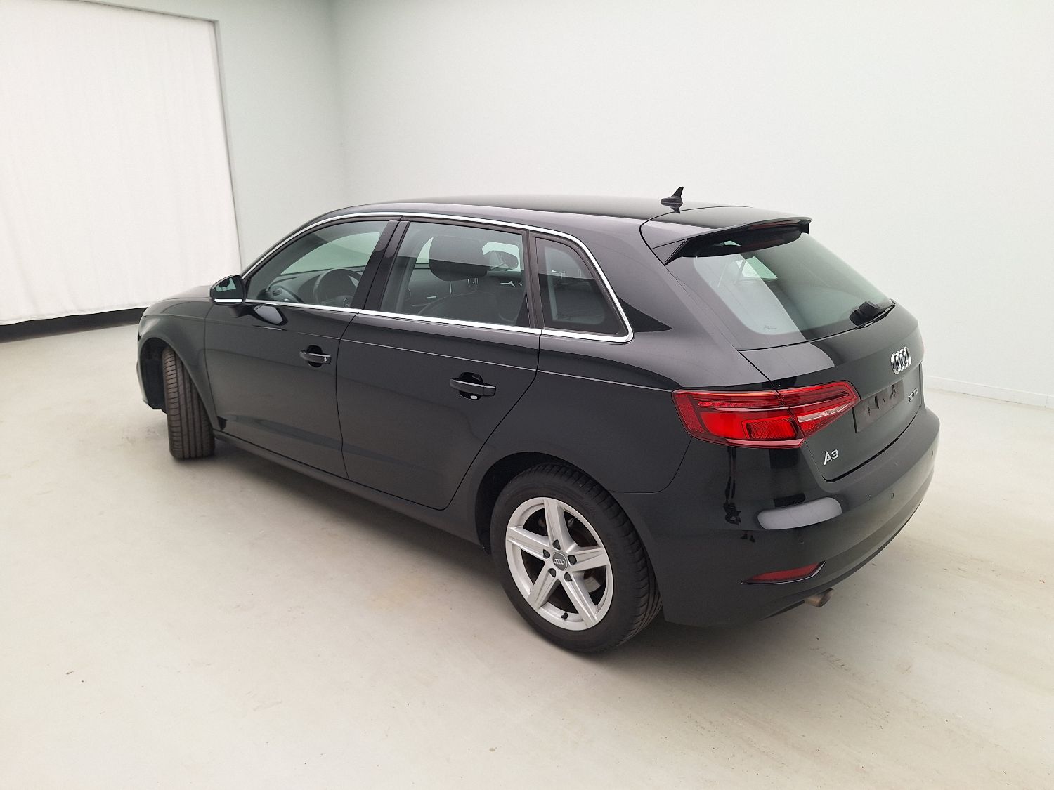 Audi, A3 Sportback FL'16, Audi A3 Sportback 1.6 30 TDi 85kW S tronic 5d photo