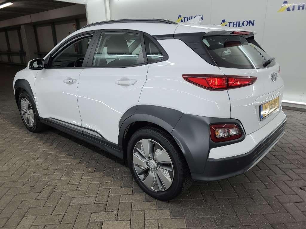 HYUNDAI Kona Comfort Electric 64 kWh 5D photo