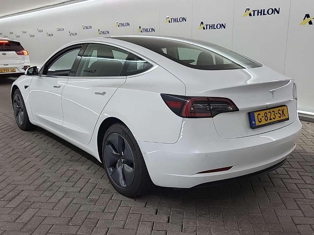 Tesla Model 3 Standard Range Plus RWD 4D 225kW photo