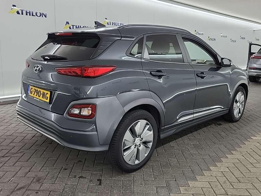 HYUNDAI Kona Premium Electric 64 kWh 5D photo