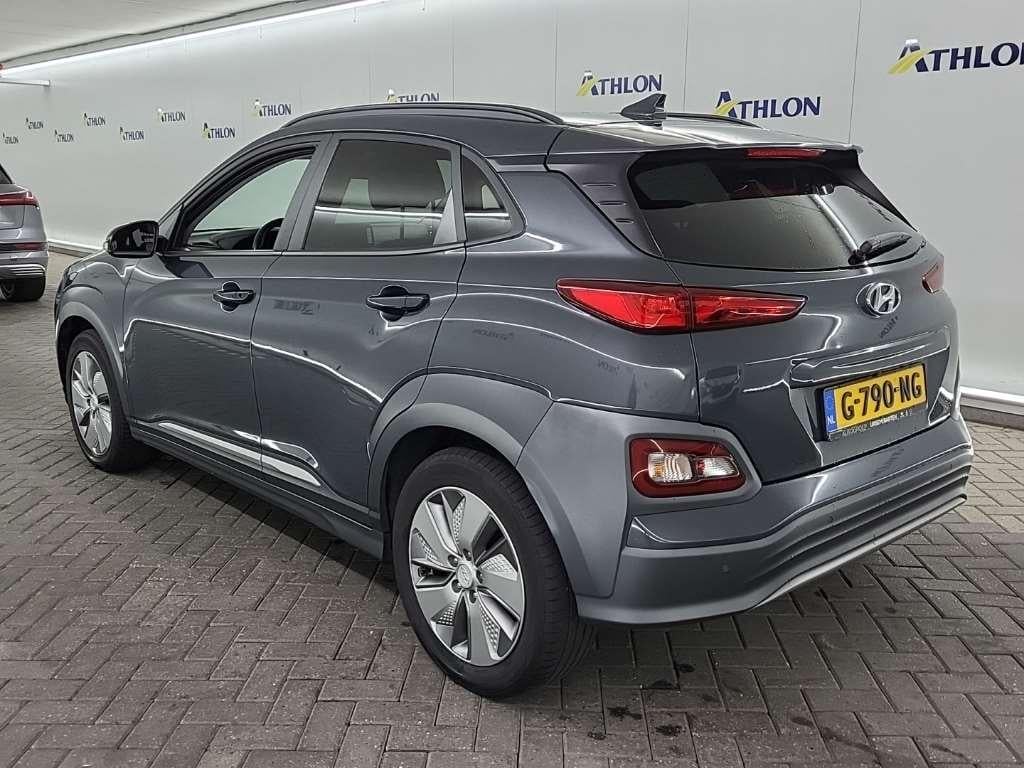 HYUNDAI Kona Premium Electric 64 kWh 5D photo