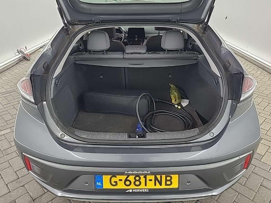 HYUNDAI IONIQ EV Comfort 5D 100kW photo