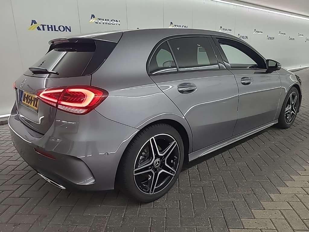 MERCEDES-BENZ A-klasse A 180 7G-DCT Business Solution AMG 5D 100kW photo