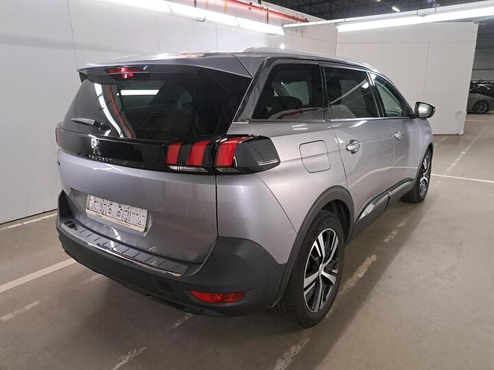 Peugeot 5008 5008 DIESEL - 2017 1.5 BlueHDi Allure (EU6.2) 96kw/130pk 5D/P I8 photo