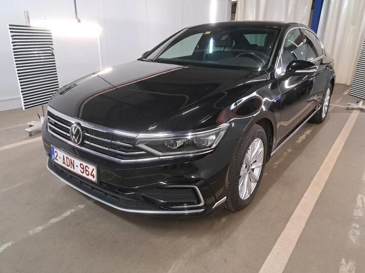 Volkswagen Passat Passat 1.4 TSI GTE Business DSG 160kW/218pk  4D/P Auto-6