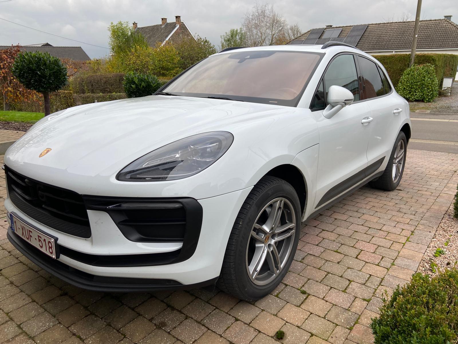 PORSCHE Macan Macan