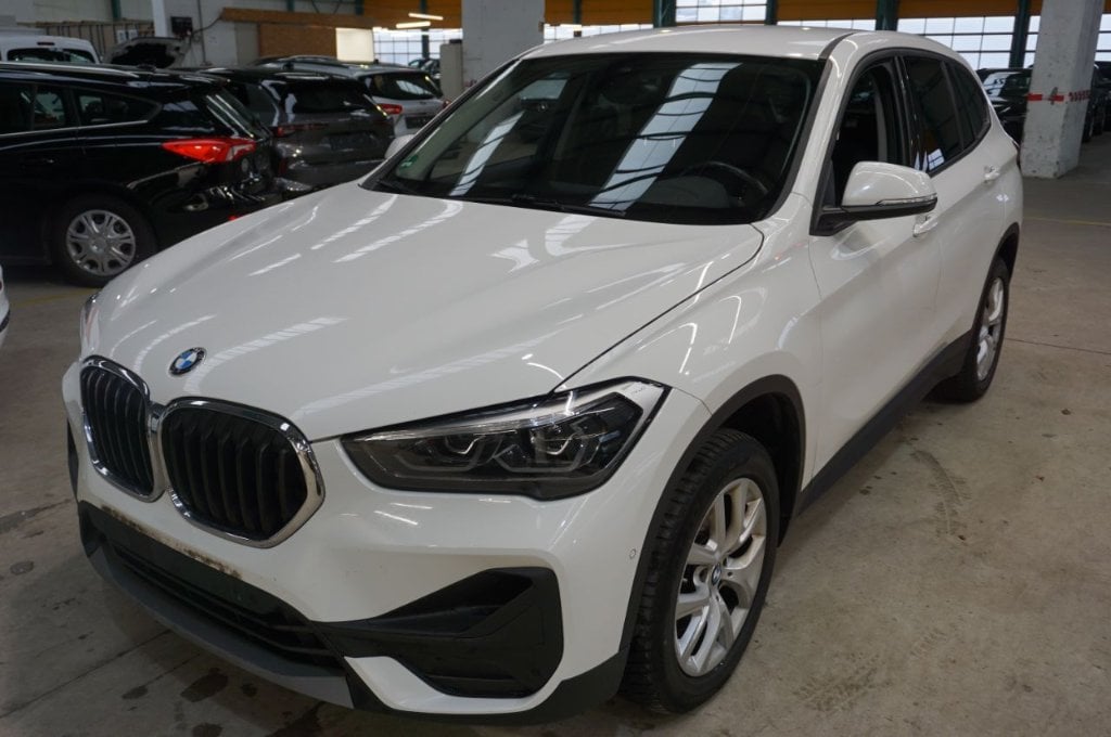 BMW X1 ´15 Baureihe X1 sDrive 18 d 2.0 110KW AT8 E6d