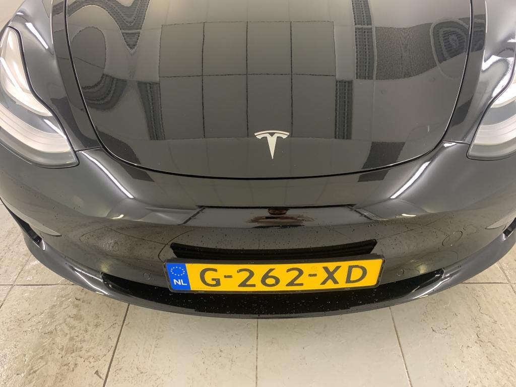 Tesla Model 3 Long Range Dual Motor AWD photo