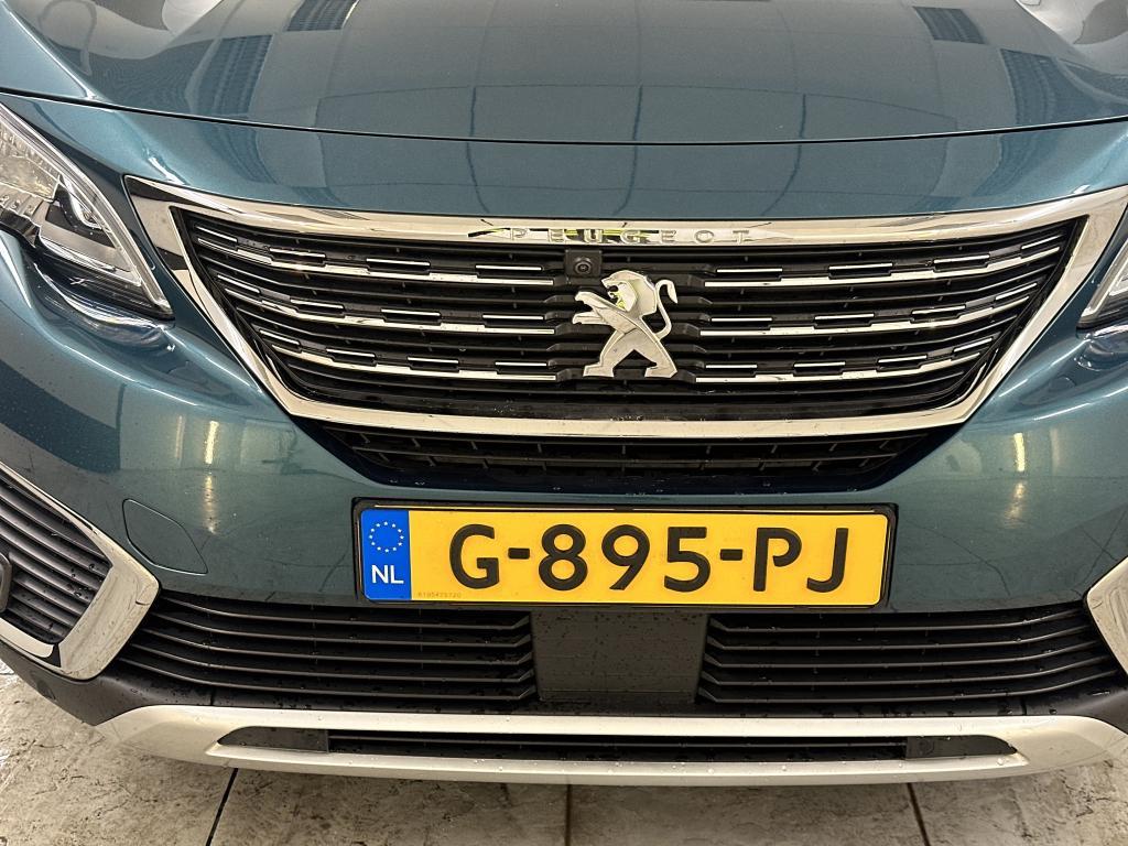 PEUGEOT 5008 Blue Lease Premium PureTech 130 photo