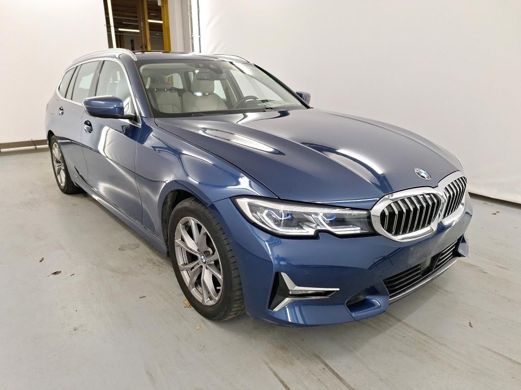 BMW 3 SERIES TOURING 2.0 320D (140KW) XDRIVE 4WD TOURING Model Luxury Innovation Business Plus photo